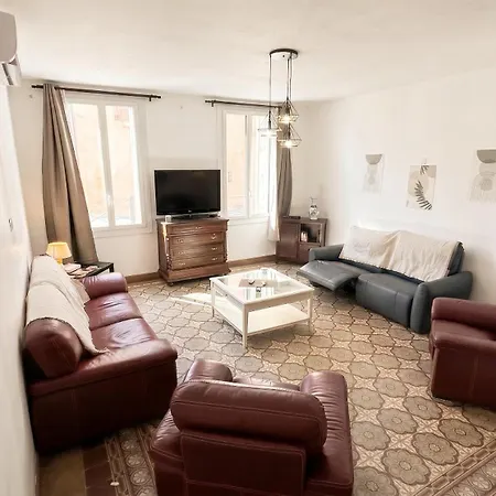 Maison Familiale Avec Piscine Privee Villa *
